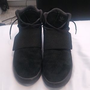 Adidas tubular with strap. Triple black Size 13